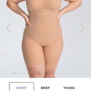 NWT HoneyLove SuperPower Short